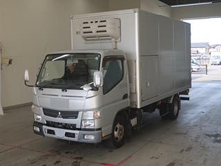 MITSUBISHI CANTER 2014