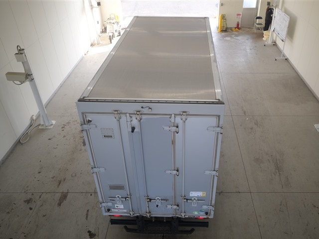 MITSUBISHI CANTER 2014