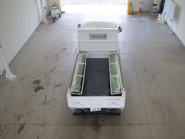 MITSUBISHI CANTER 2013