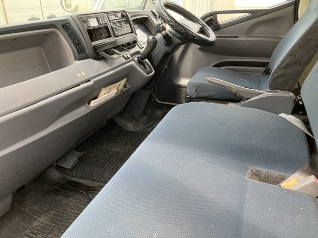 MITSUBISHI CANTER 2011