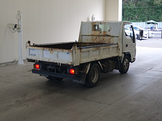ISUZU ELF 2012