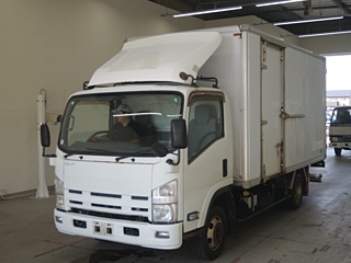 ISUZU ELF 2013