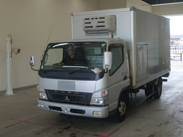 MITSUBISHI CANTER 2011