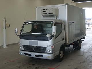 MITSUBISHI CANTER 2011