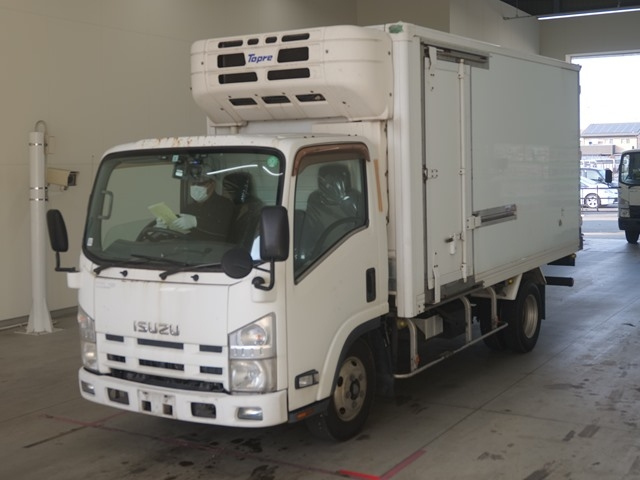 ISUZU ELF 2010
