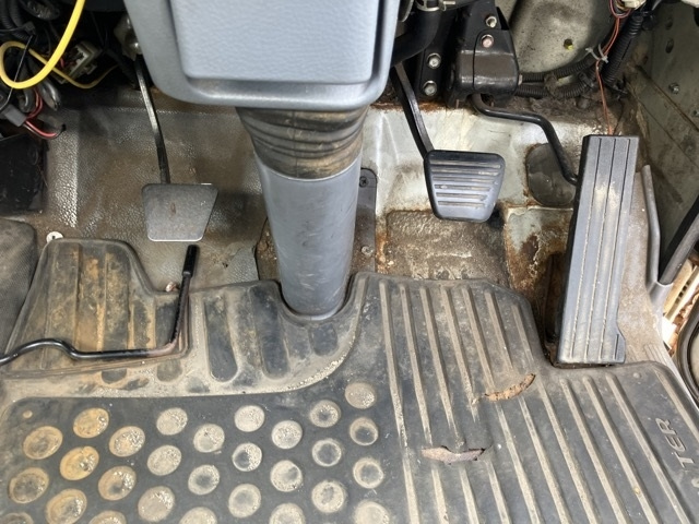 MITSUBISHI CANTER 2011