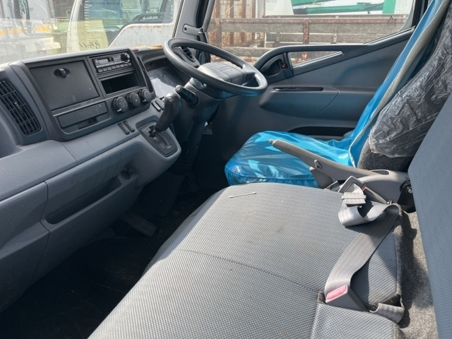 MITSUBISHI CANTER 2012