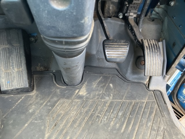 MITSUBISHI CANTER 2012