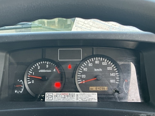 ISUZU ELF 2008