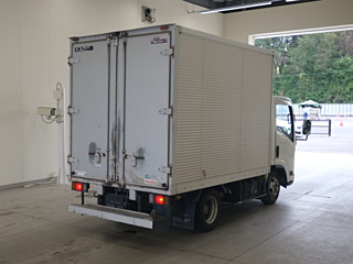 ISUZU ELF 2008