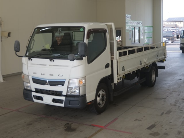 MITSUBISHI CANTER 2015