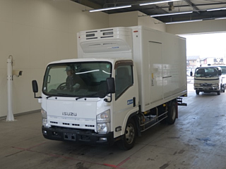ISUZU ELF 2011