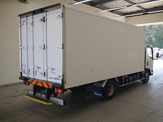 ISUZU ELF 2019