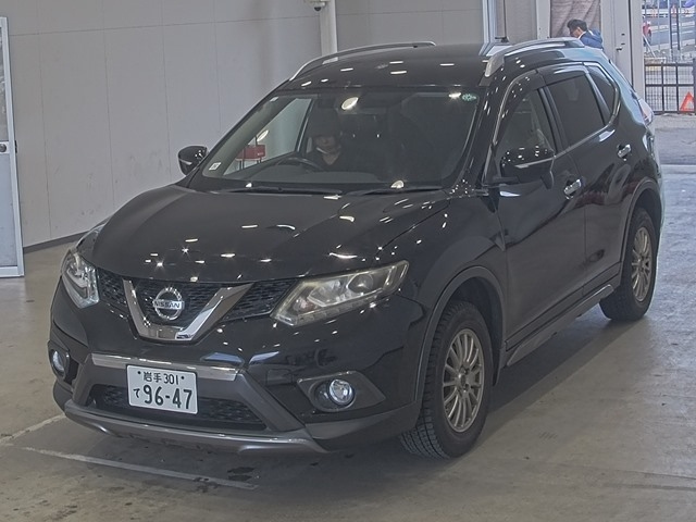 NISSAN X-TRAIL 2015