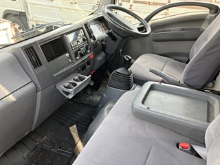 ISUZU ELF 2011