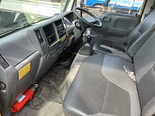 ISUZU ELF 2010
