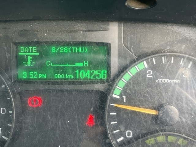 MITSUBISHI CANTER 2011