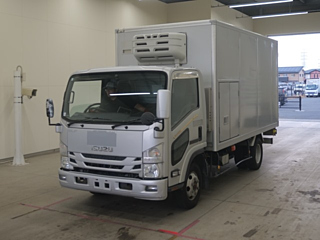 ISUZU ELF 2016