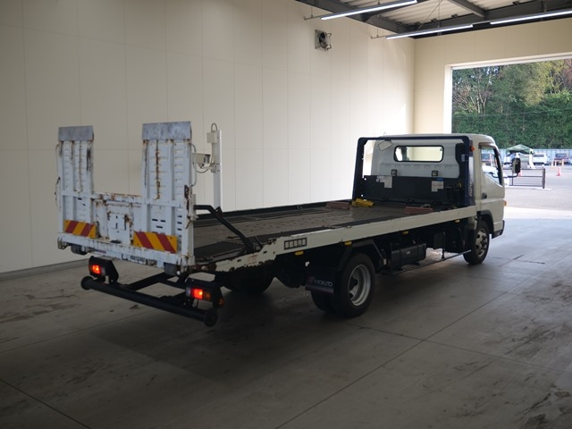 MITSUBISHI CANTER 2018