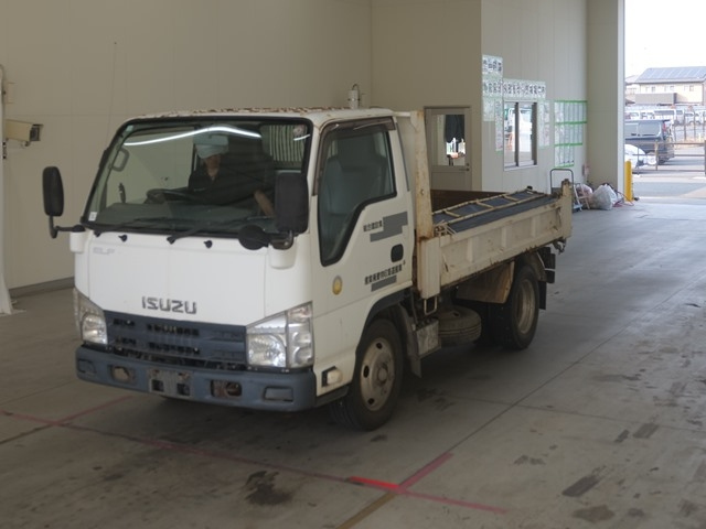 ISUZU ELF 2013