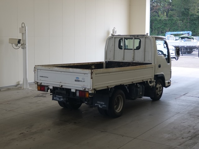 ISUZU ELF 2015