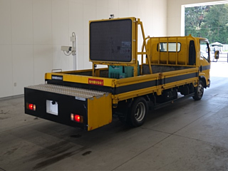 ISUZU ELF 2010