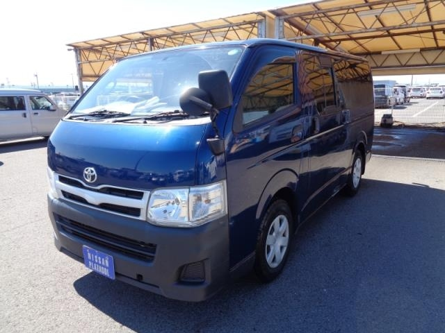 TOYOTA REGIUS ACE VAN 2013