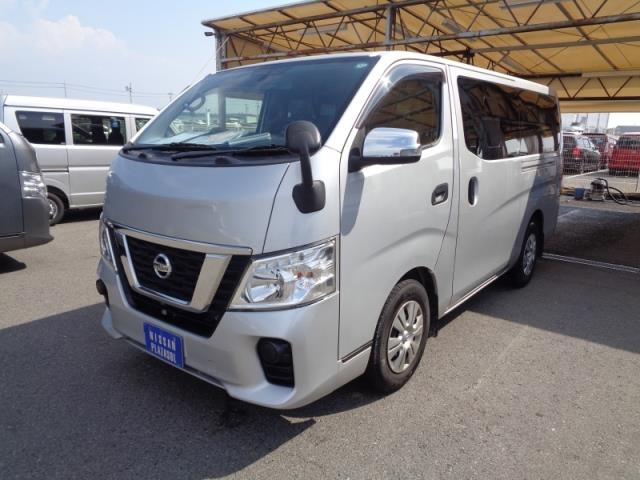 NISSAN CARAVAN 2020