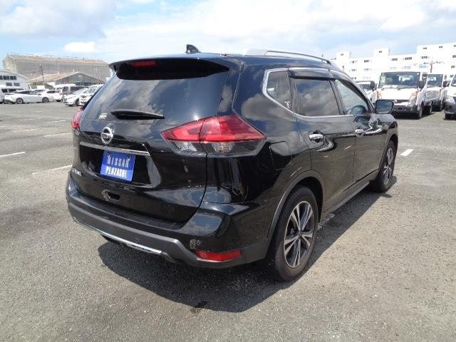 NISSAN X-TRAIL 2020