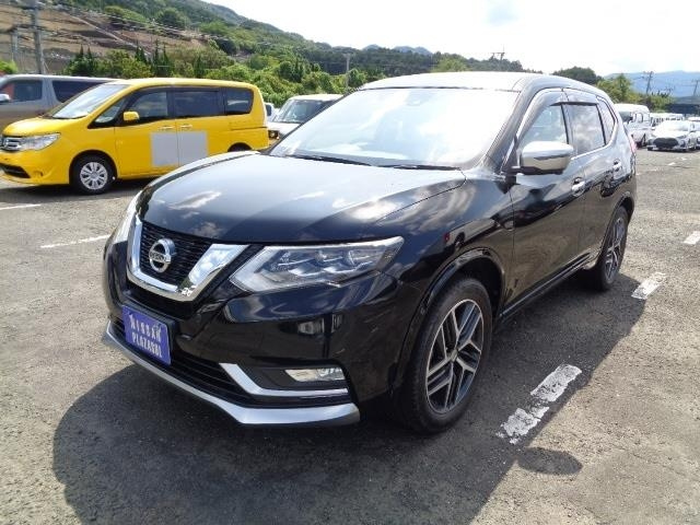 NISSAN X-TRAIL 2018