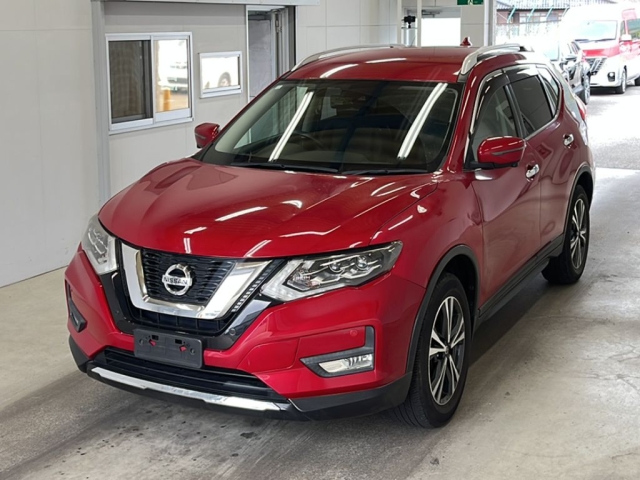 NISSAN X-TRAIL 2018
