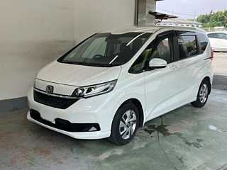 HONDA FREED 2023
