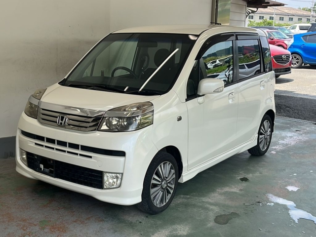 HONDA LIFE 2011