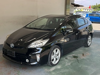 TOYOTA PRIUS 2014