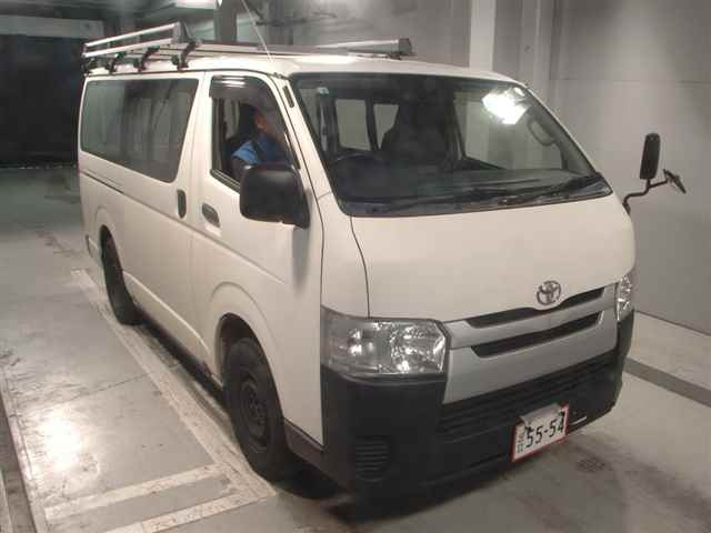 TOYOTA REGIUS ACE VAN 2015