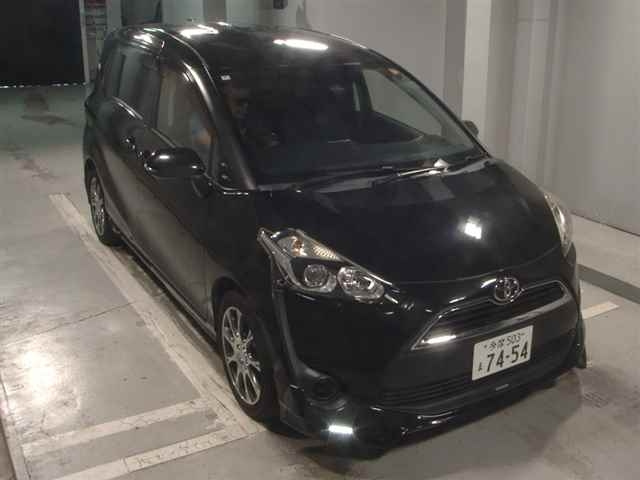 TOYOTA SIENTA 2018