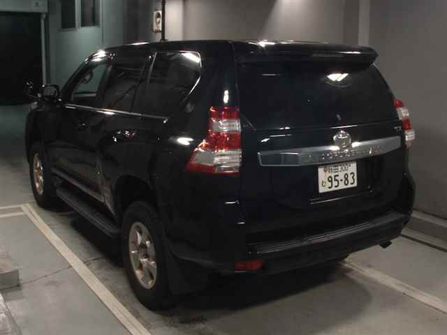 TOYOTA LAND CRUISER PRADO 2015