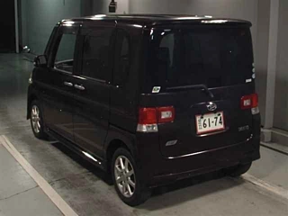 DAIHATSU TANTO 2013