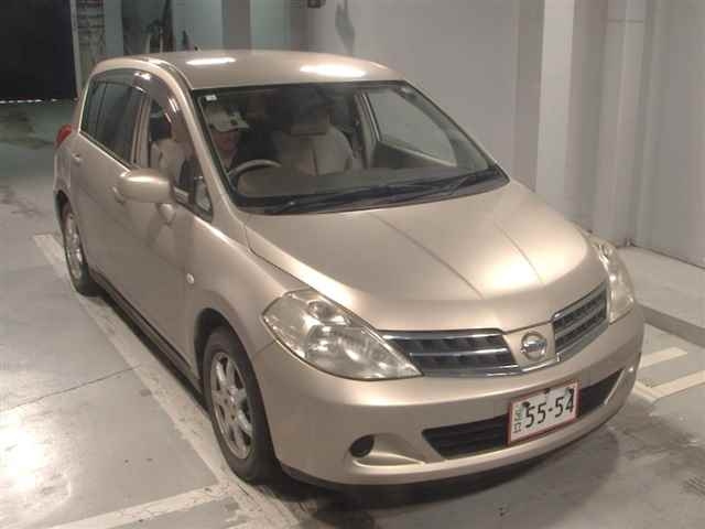 NISSAN TIIDA 2008