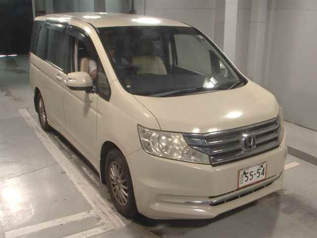 HONDA STEP WAGON 2012