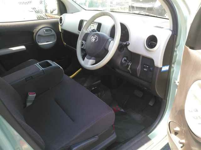TOYOTA PASSO 2010