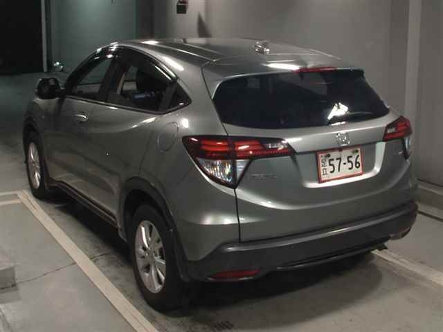 HONDA VEZEL 2015