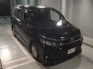 TOYOTA VOXY 2014
