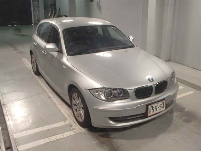 BMW 1 SERIES 2010