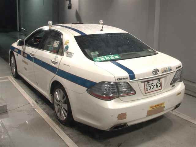 TOYOTA CROWN 2009