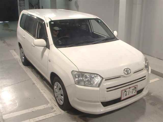 TOYOTA PROBOX 2018