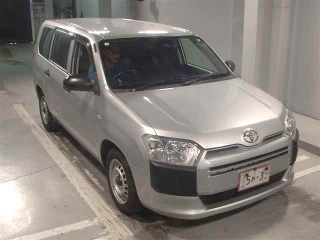 TOYOTA PROBOX 2022