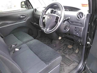 DAIHATSU TANTO 2012