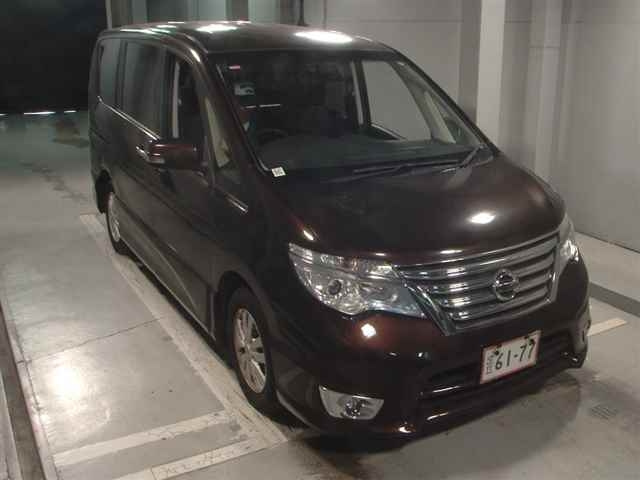 NISSAN SERENA 2015