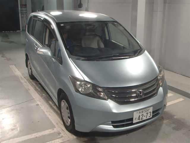 HONDA FREED 2009